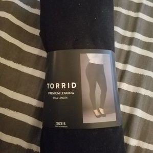 Torrid leggings
